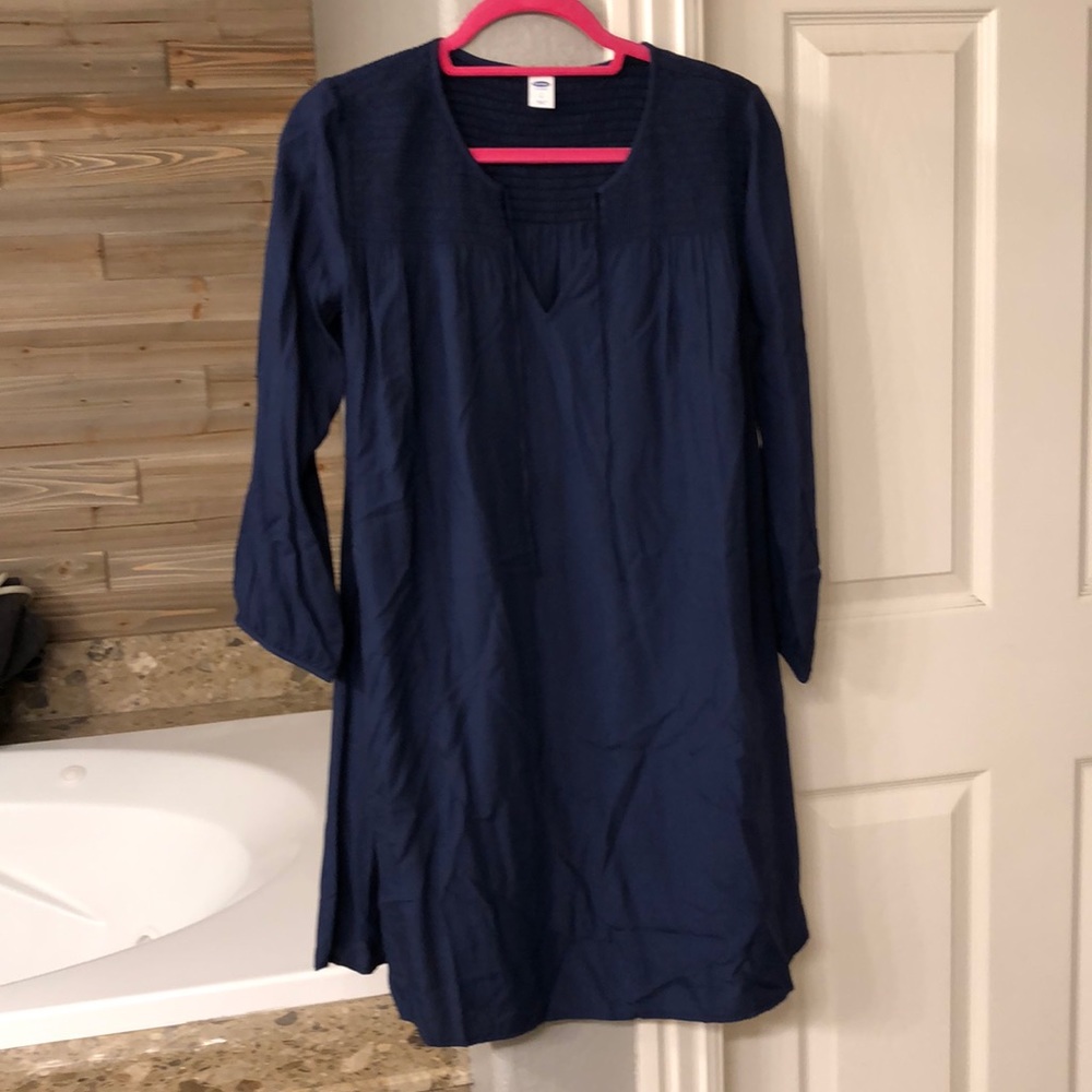 New (without tags) Old Navy dress.  Super cute!
